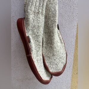 Acorn Knit Slipper Socks Leather Sole Cozy Cabin Slippers